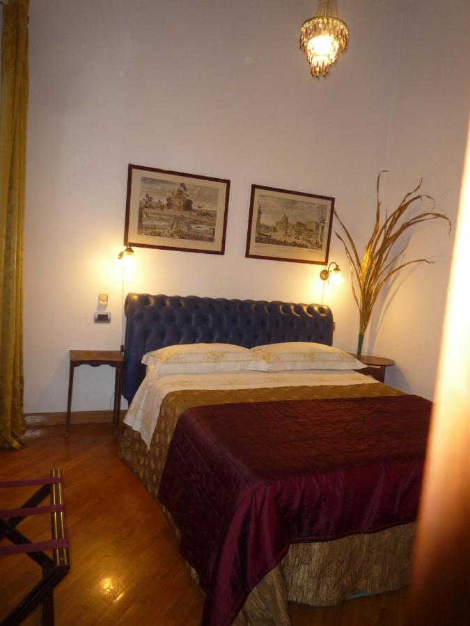 Residenza Mucha Rome Room photo